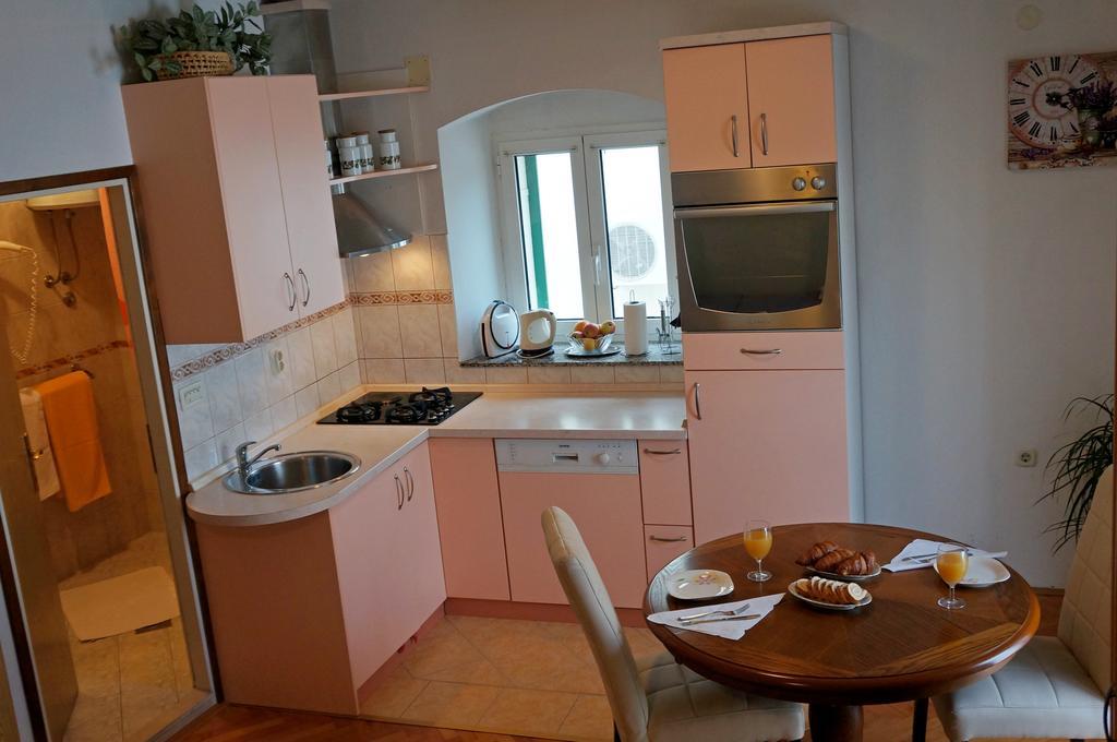 Kamena Apartment & Studio Makarska Kültér fotó
