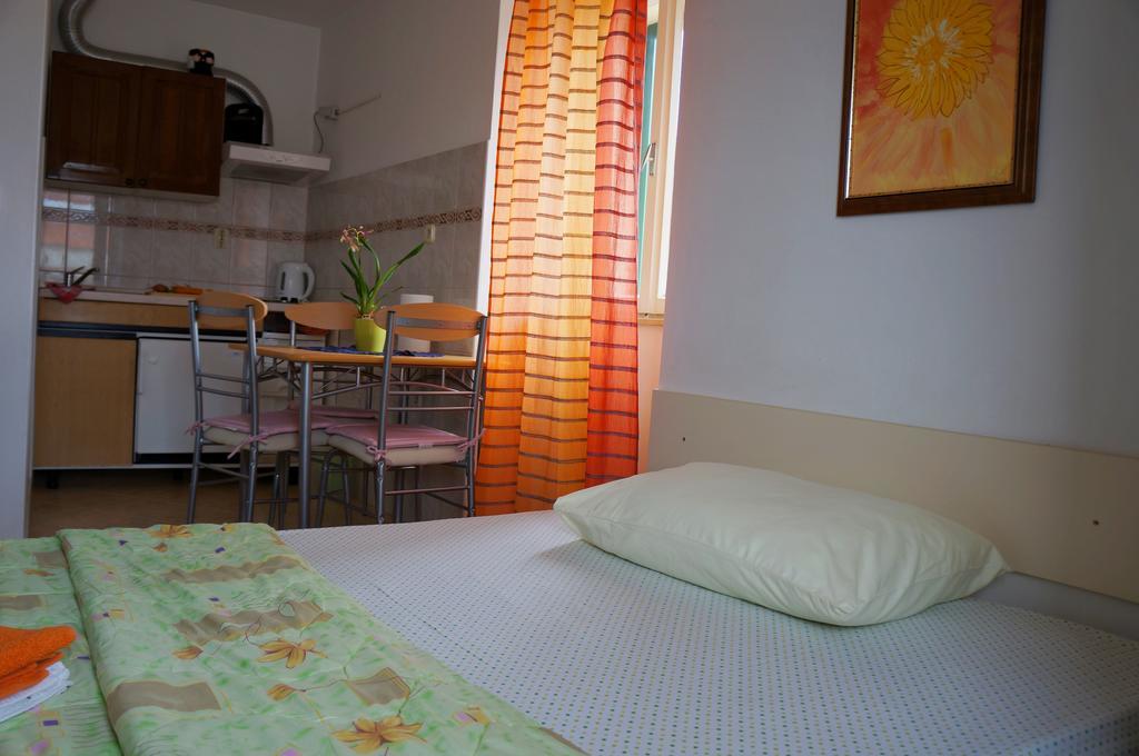 Kamena Apartment & Studio Makarska Kültér fotó